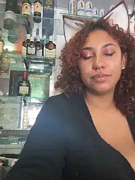 lauraltt on StripChat