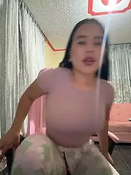 Freechat laure_torres on StripChat