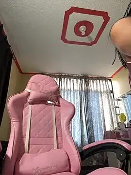 Freechat laure_torres on StripChat