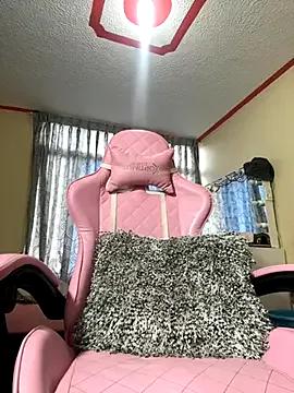 Freechat laure_torres on StripChat