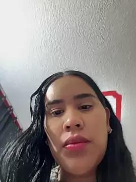 Freechat laure_torres on StripChat