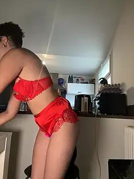 Lauyako_974 from StripChat