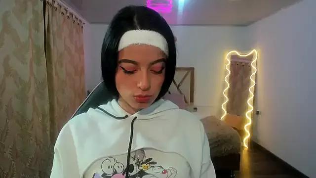 Laylafoxy_tay on StripChat 