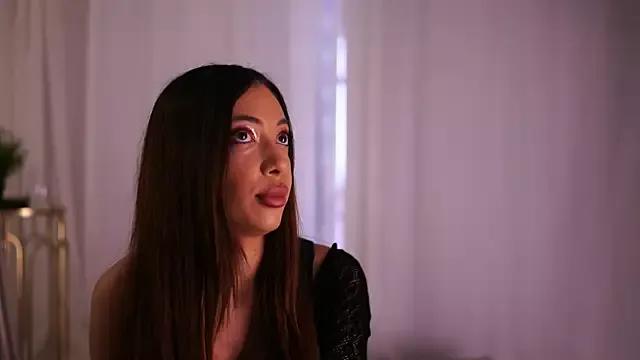 LaylaKristall on StripChat 