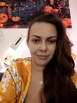 Lea_Fontaine from StripChat