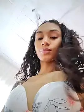 Freechat Leaberrry on StripChat