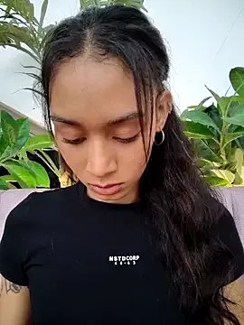 Freechat Leaberrry on StripChat