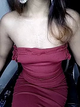 Leeezz_ahh on StripChat 