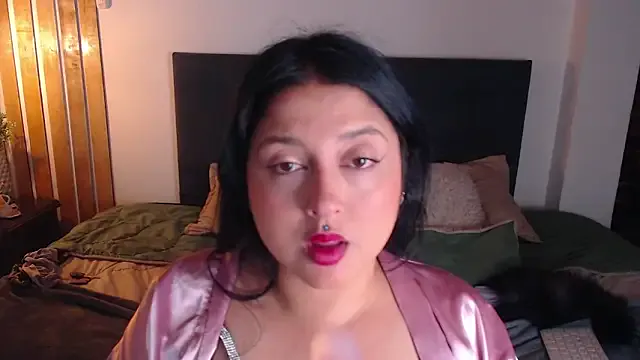 leia_hot_