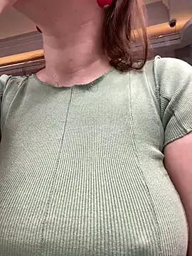 Lella_Ryann_ on StripChat 