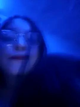 Leslydeleon23 on StripChat