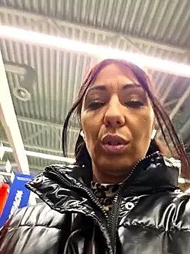 Freechat LeticiaWoods on StripChat