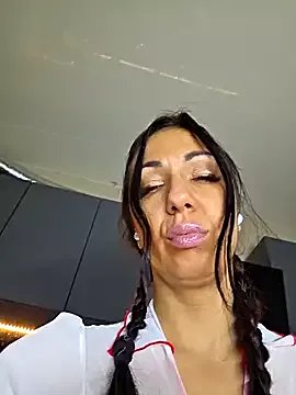 Freechat LeticiaWoods on StripChat