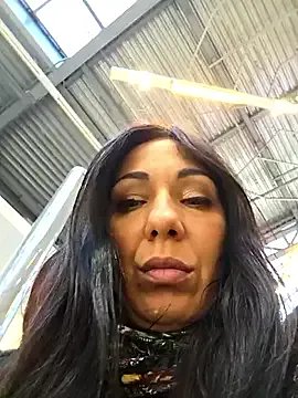 Freechat LeticiaWoods on StripChat