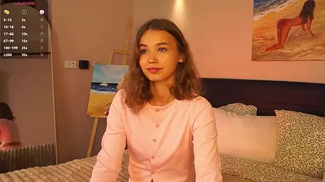 lexicoyy_ on StripChat