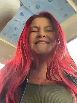 Lia-Moon77 — Tweezers on the bouncing tits