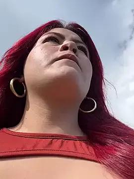 lia_moon77 on StripChat