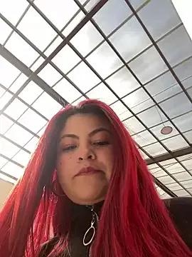 lia_moon77 on StripChat