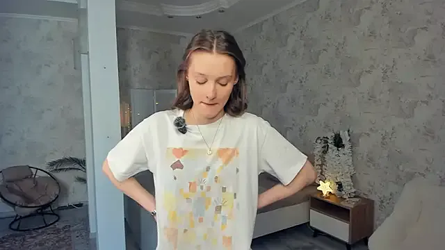 LianneBynon — Eye Contact