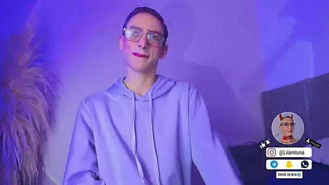 liiamluna_ on StripChat 