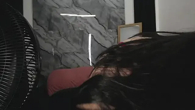 StripChat linda-Clemont is Freechat linda-Clemont — Show my huge boobs