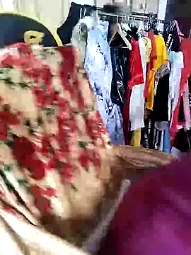 lindaledi2 on StripChat