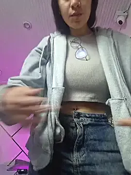 StripChat Lita_Rogers is Freechat Lita_Rogers — All naked and fingering pussy