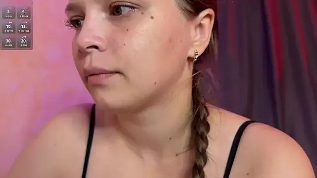 Freechat little_nymphomaniac on StripChat