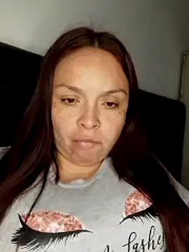sc Liz1993 is f Liz1993 — Flirty striptease