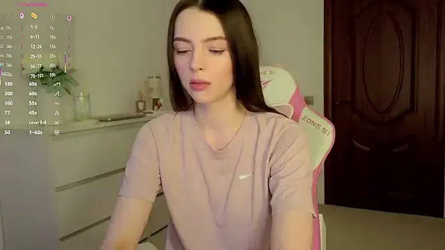 LizaRise — Tease my panties