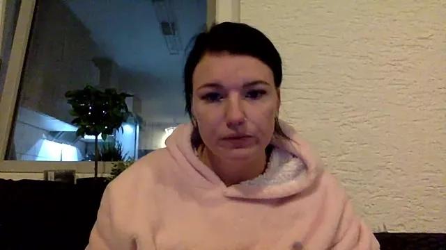 LizaRoxx on StripChat