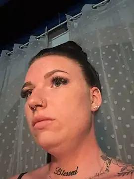 LizaRoxx on StripChat