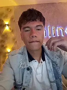 Logan_smith1 — Show cum in the car