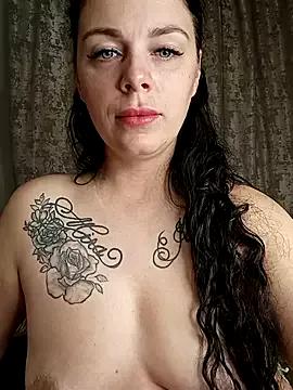 Lola_Hale on StripChat