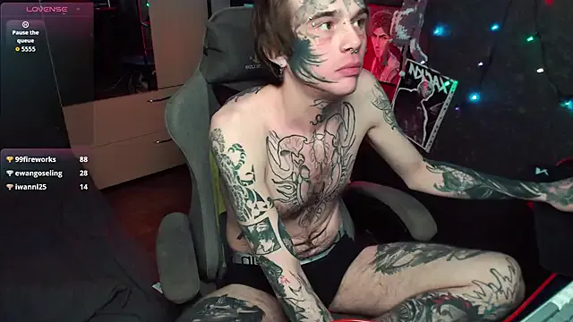 lonelycrysta1