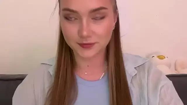 LouraStalter from StripChat