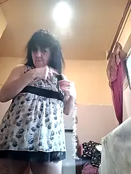 Lovely_Lori — Freechat on StripChat