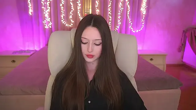 LovelyAngelyy — sexy dance (in clothes)