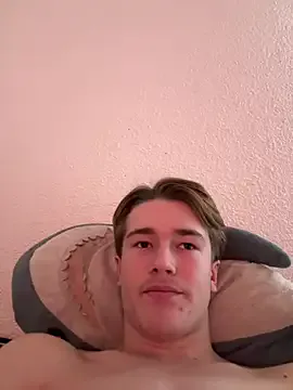 lucaoou — Freechat on StripChat