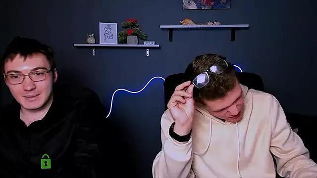 lucas_long_ on StripChat