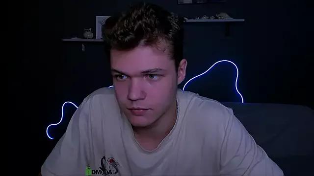 lucas_long_ on StripChat