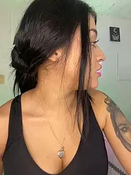 lucianaroy on StripChat