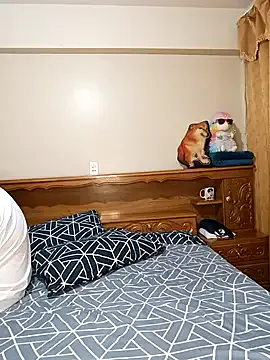 Lucy_jhack on StripChat