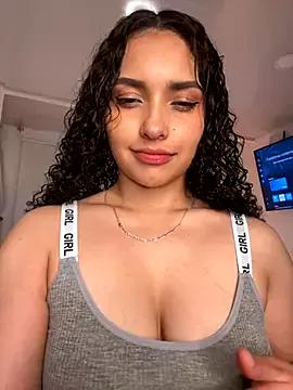 Group Lucy_Marin on StripChat