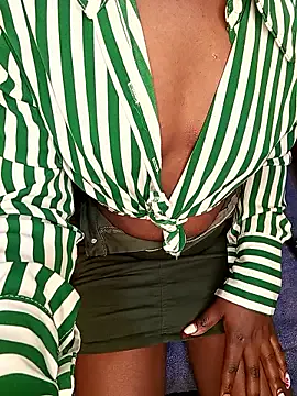 lumka112 on StripChat