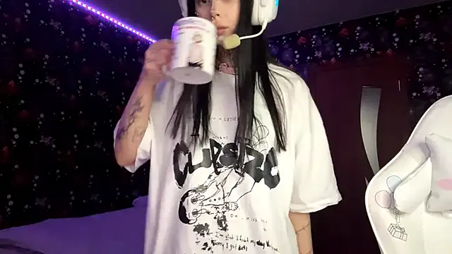 sc Luna_Sohotti is f Luna_Sohotti — make my goal if you love me