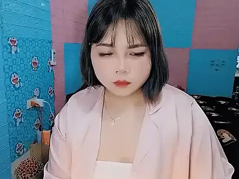 Freechat Lylu007 on StripChat