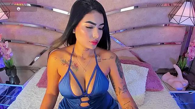 MaddyGray_ on StripChat 