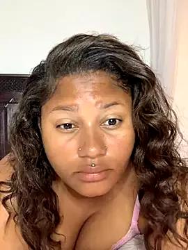 Discover cute escort Madell madell from StripChat