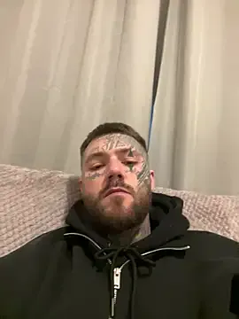 magicmichaell — Stand naked and play